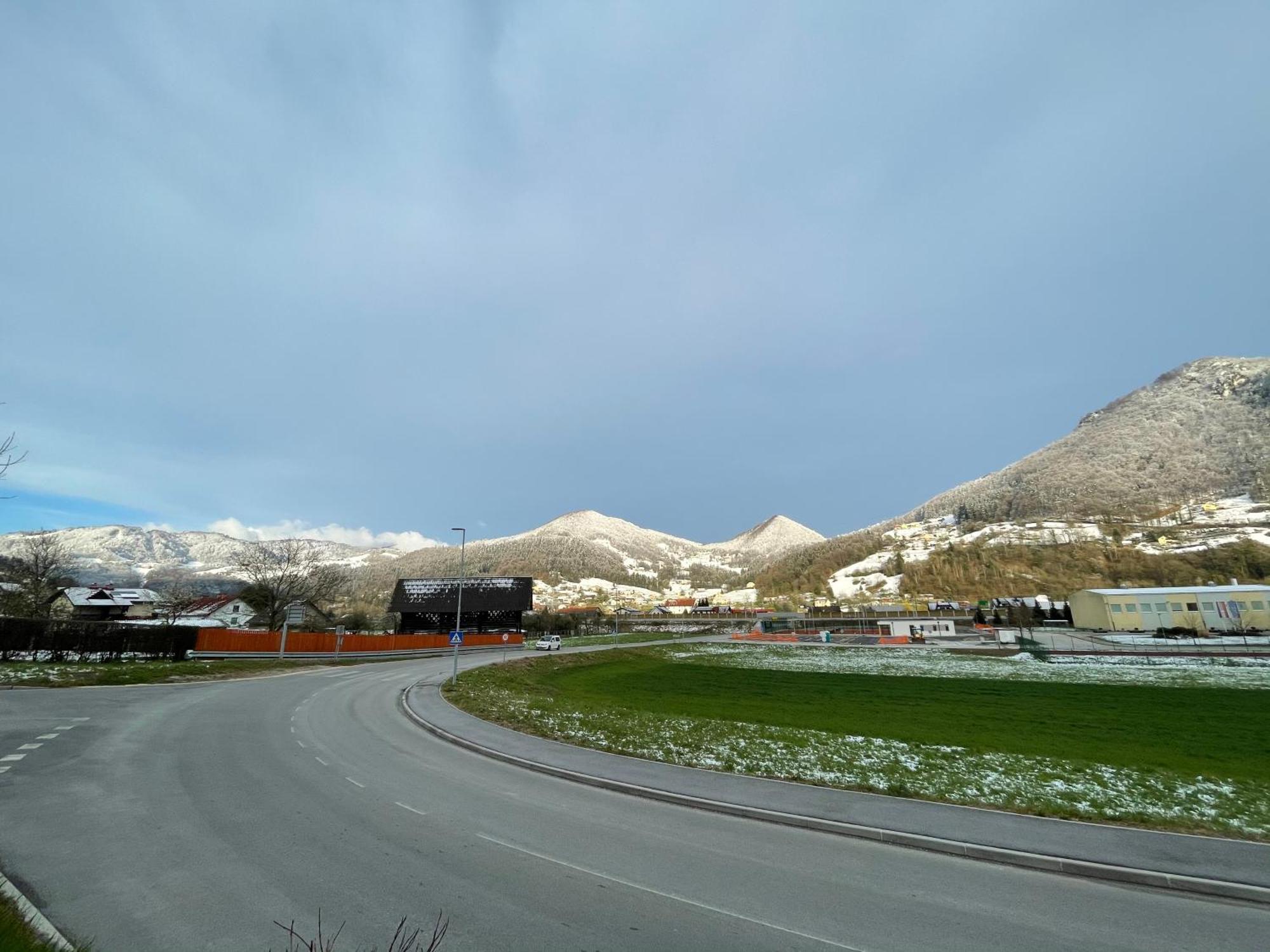 All Seasons Apartments Ласко Экстерьер фото